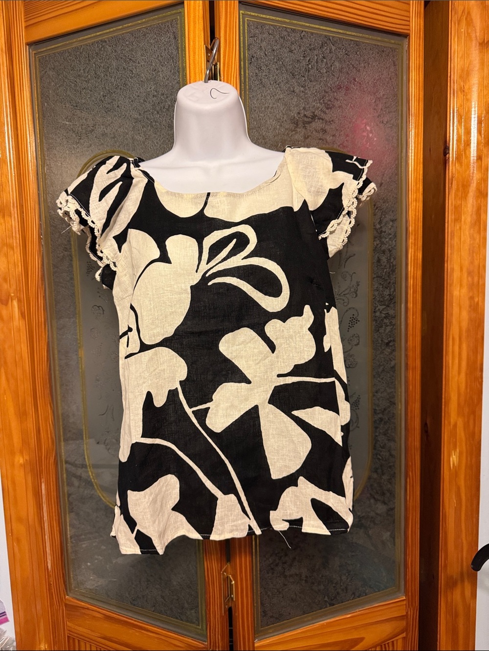 Christian Siriano Black and Cream Floral Square-Neck Tunic